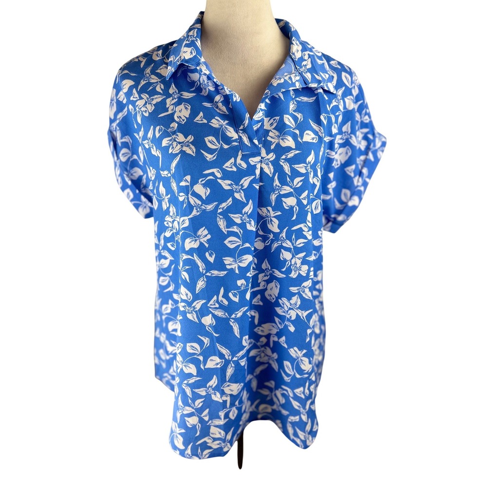 Timeson Womens Blue & White Floral V Neck Short Sleeve Blouse Medium NWT
